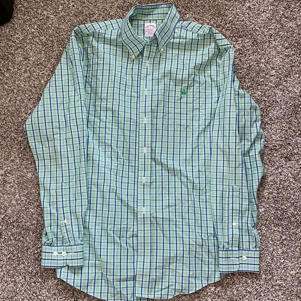 Brooks Brothers L Button Up